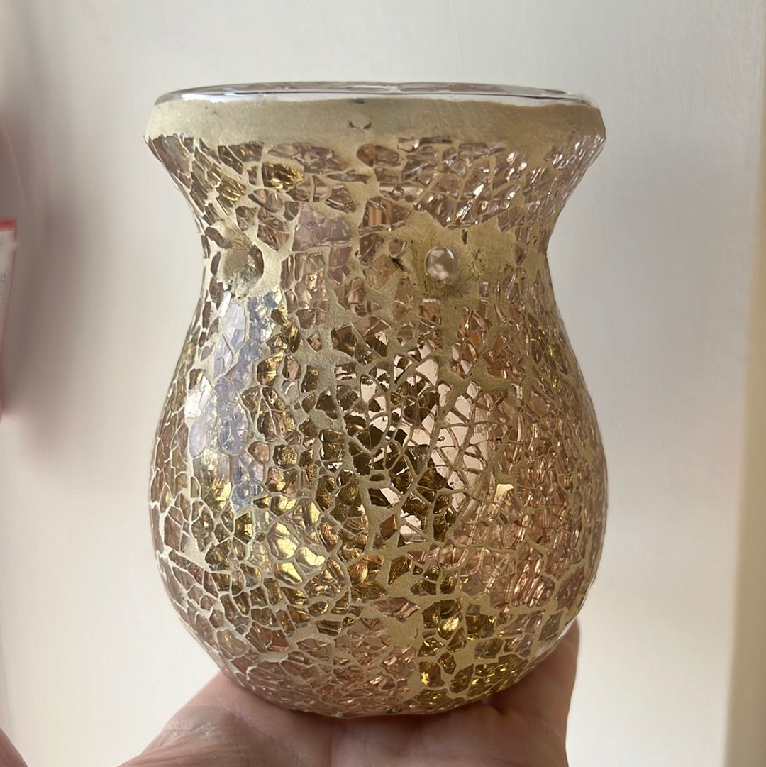 Gold flared crackle oil burner