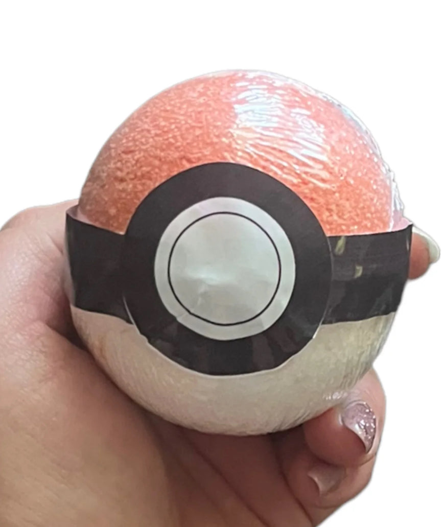 Poke ball bath bomb
