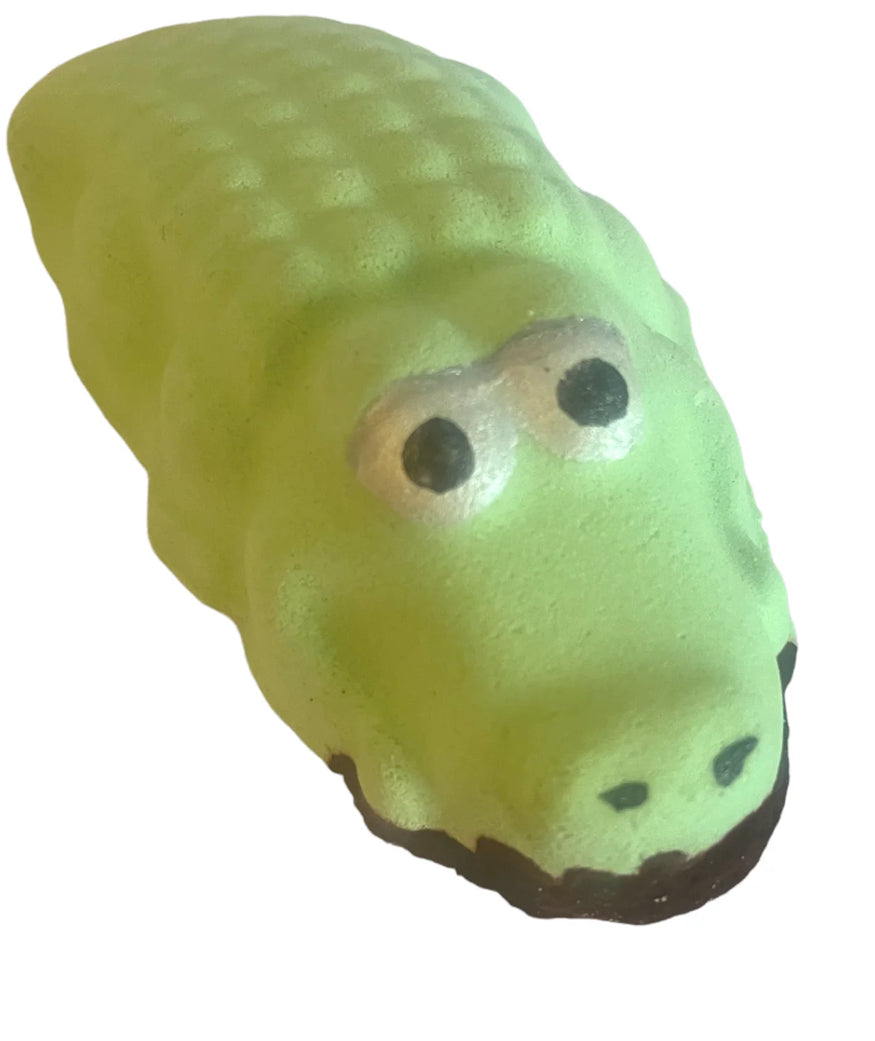 Croc attack bath bomb