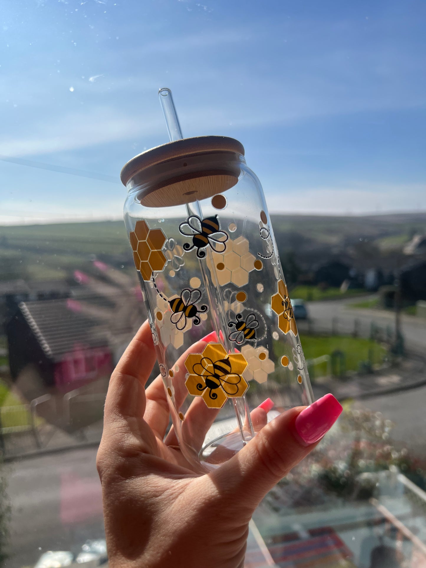Bee design glass cup tumbler
