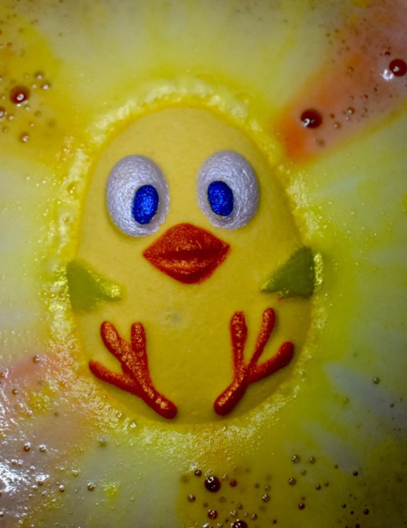 Chirpy chick bath bomb